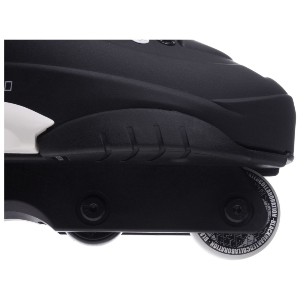 Razors Genesys 7.1 Aggressive Skates 2010