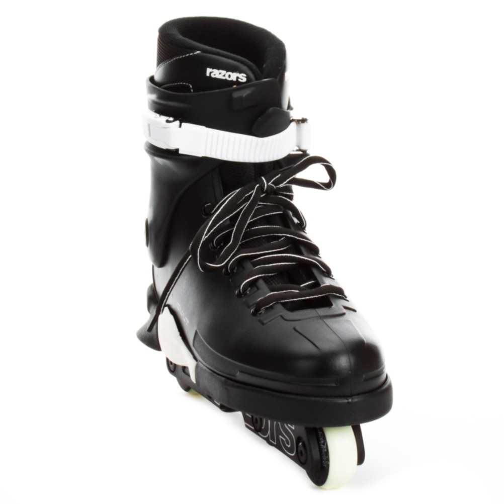 Razors Cult B Aggressive Skates 2009