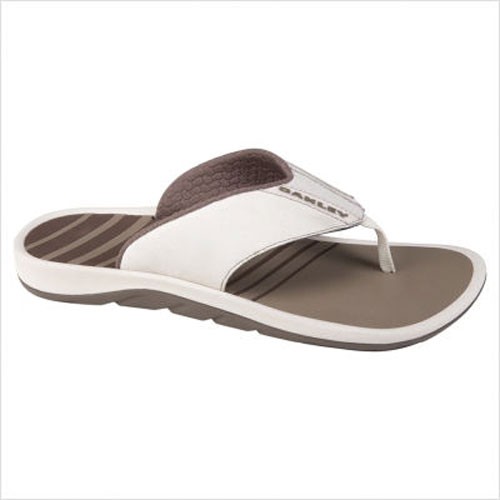 Oakley Mens Clothing